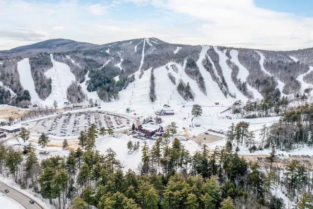 $195,000 | 293 Sterling Drive, Laconia, NH 03246