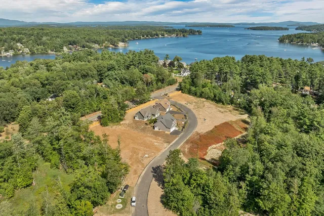 $195,000 | 293 Sterling Drive, Laconia, NH 03246