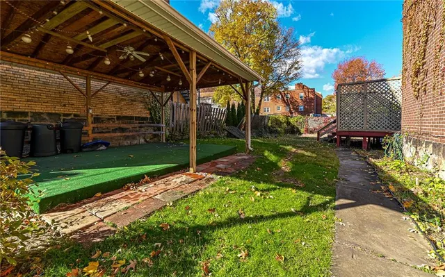 a view of a backyard with garden