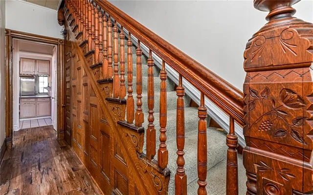 a close up of a curtain