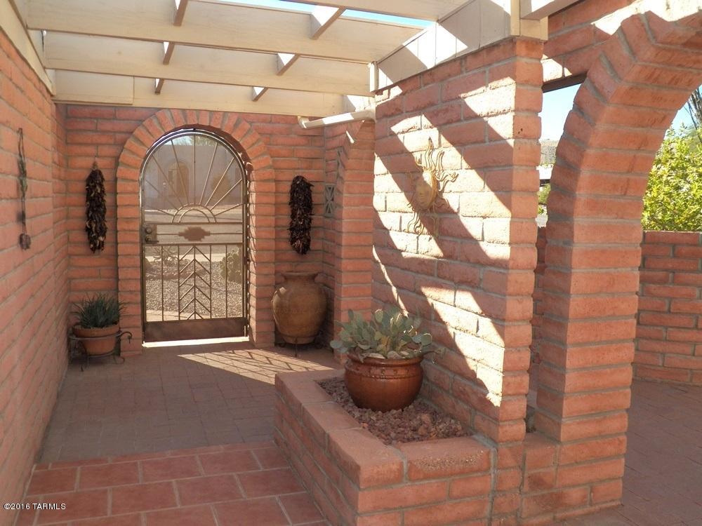 701 West Rio-Altar Green Valley, AZ 85614 - Photo 3 of 28 Gallery Image 3