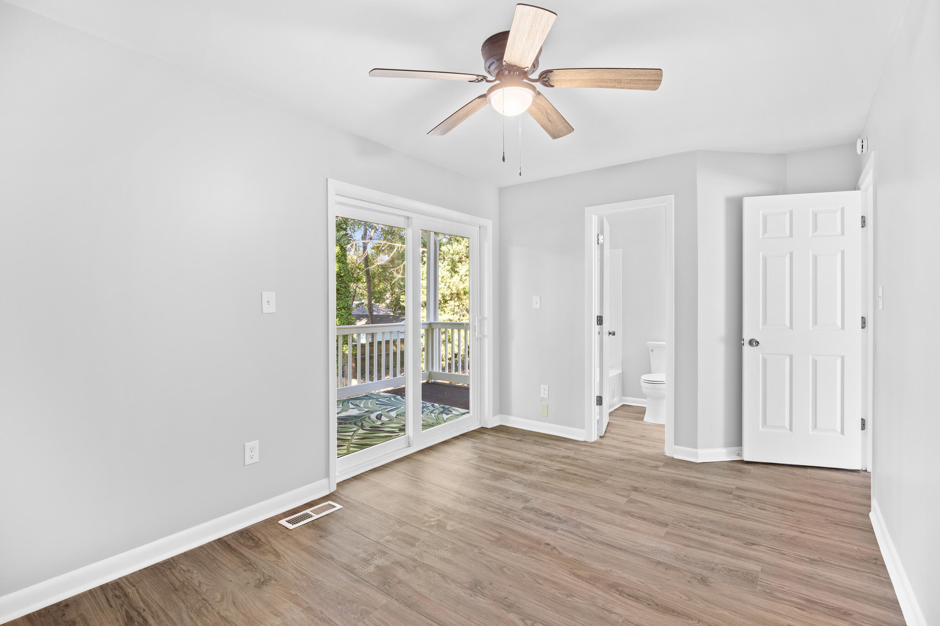 617 Surfside Drive Surfside Beach, SC 29575 - Photo 21 of 41 F69A0044