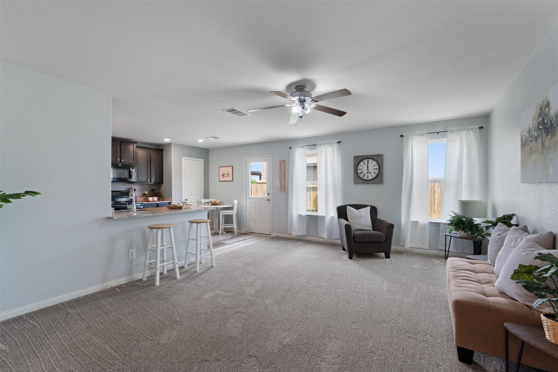 163 Niven Path, Unit 12K Jarrell, TX 76537 - Photo 6 of 31