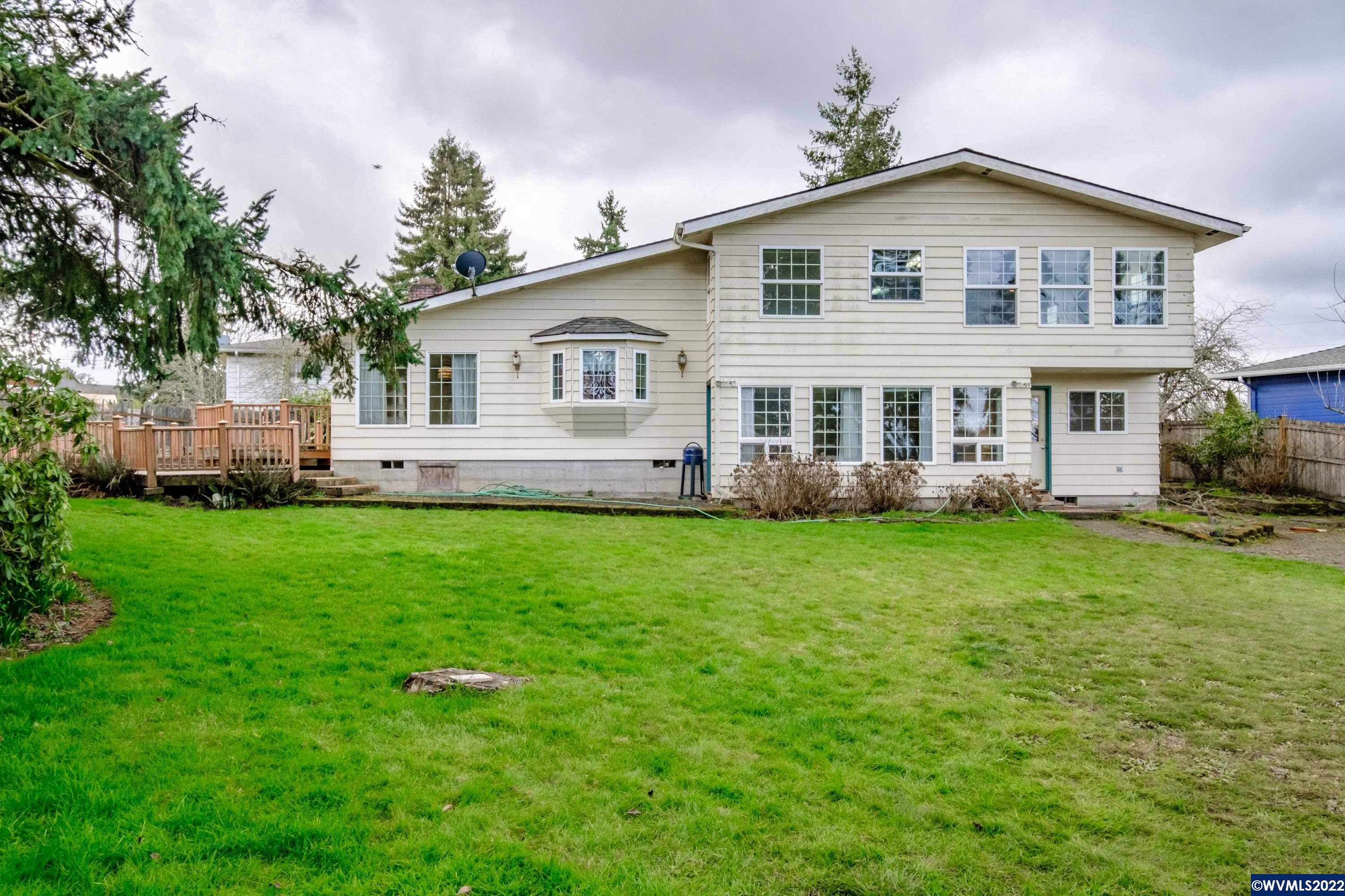 1729 Northwest Embassy Place Albany, OR 97321 - Photo 41 of 42