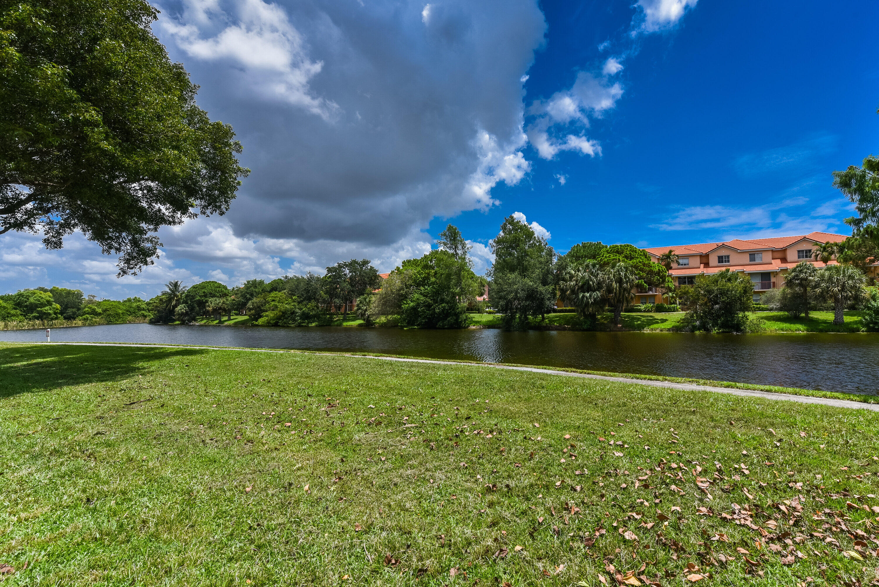 1345 Crystal Way, Unit G Delray Beach, FL 33444 - Photo 22 of 31 1345 Crystal Way Apt G Delray-print-020-