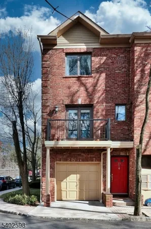 $3,999 | 35 Mews Lane, South Orange, NJ 07079