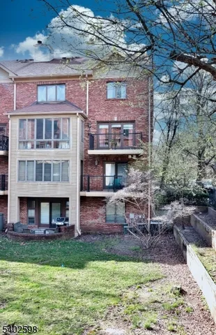 $4,500 | 35 Mews Lane, South Orange, NJ 07079