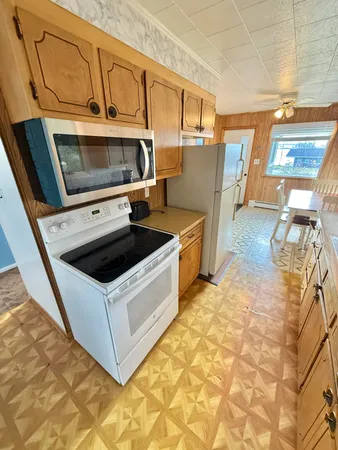 $179,900 | 612 Lake Shore Road, Madawaska, ME 04773