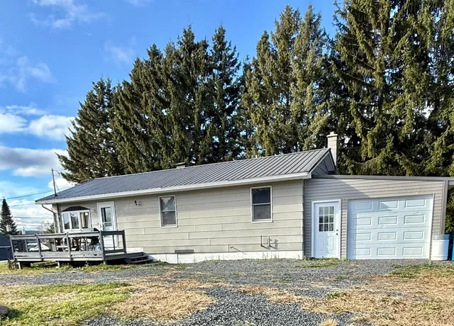 $179,900 | 612 Lake Shore Road, Madawaska, ME 04773