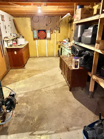 $179,900 | 612 Lake Shore Road, Madawaska, ME 04773