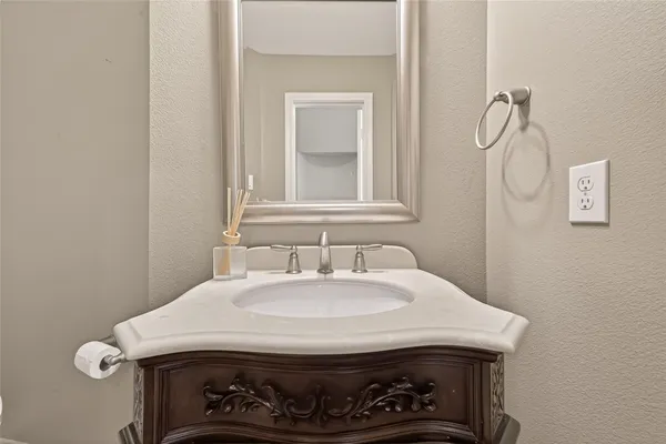 $4,800 | 28602 Hayden Park Drive, Katy, TX 77494
