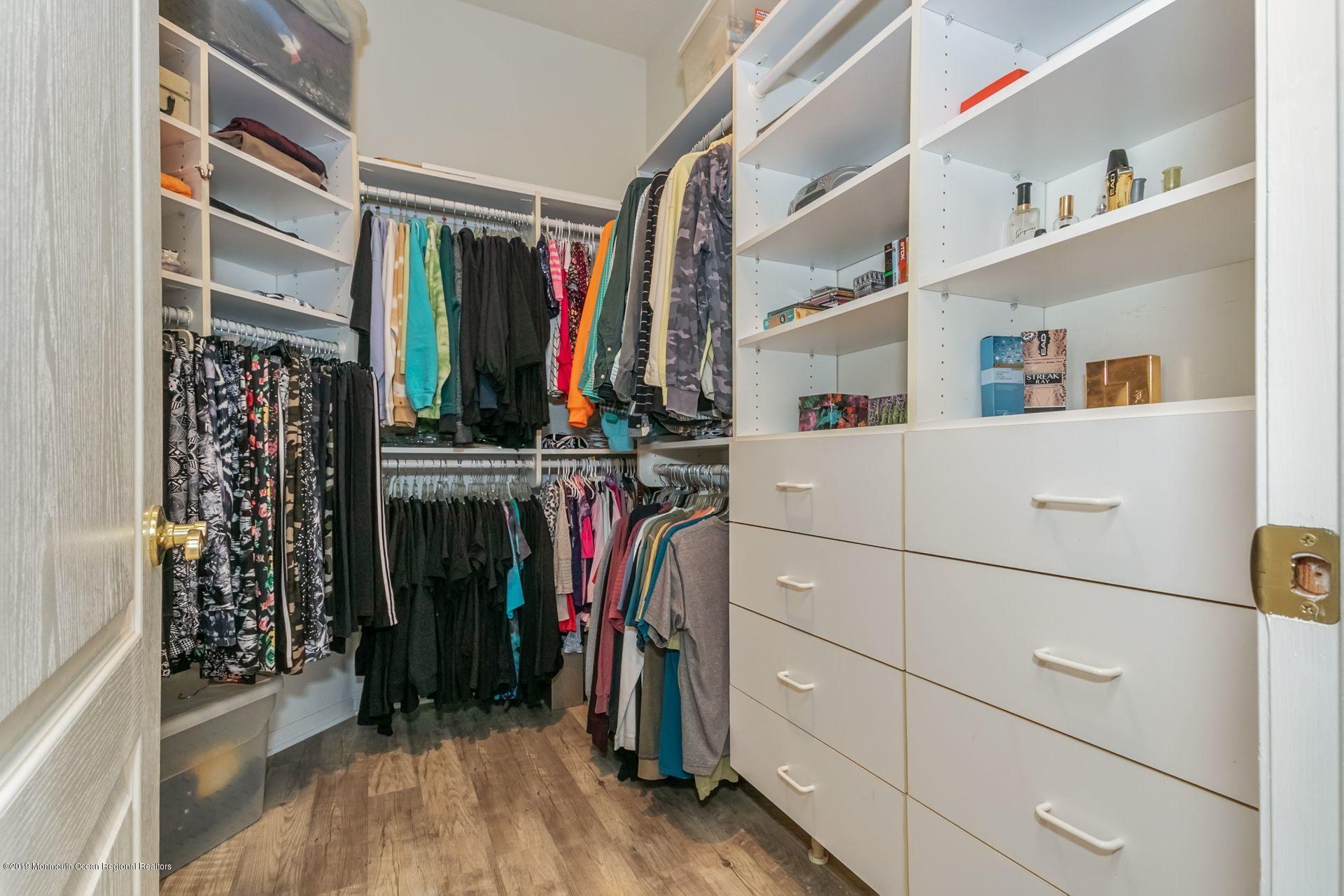 1518 Rabbit Run Manasquan, NJ 08736 - Photo 13 of 19 14