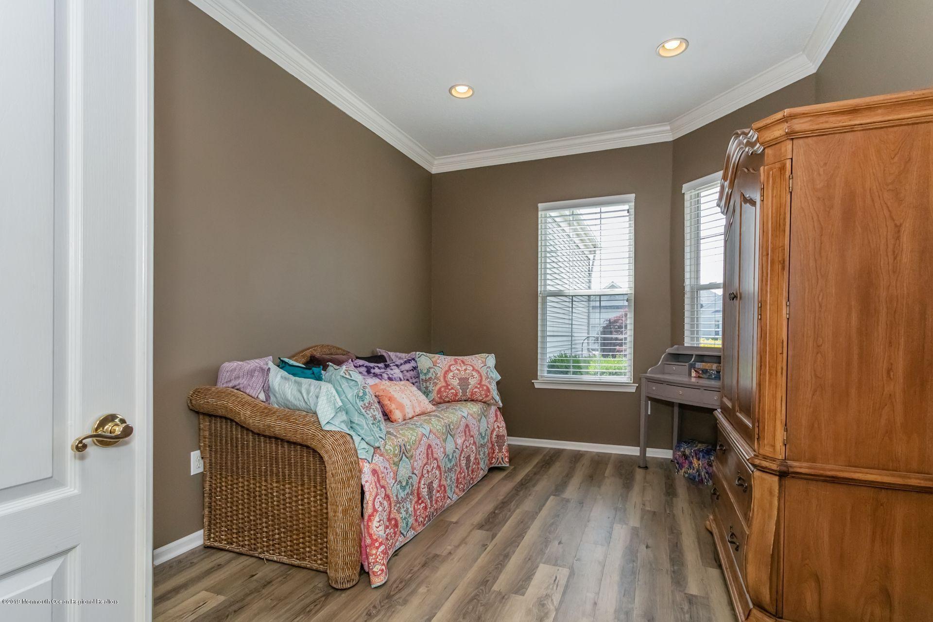 1518 Rabbit Run Manasquan, NJ 08736 - Photo 15 of 19 12