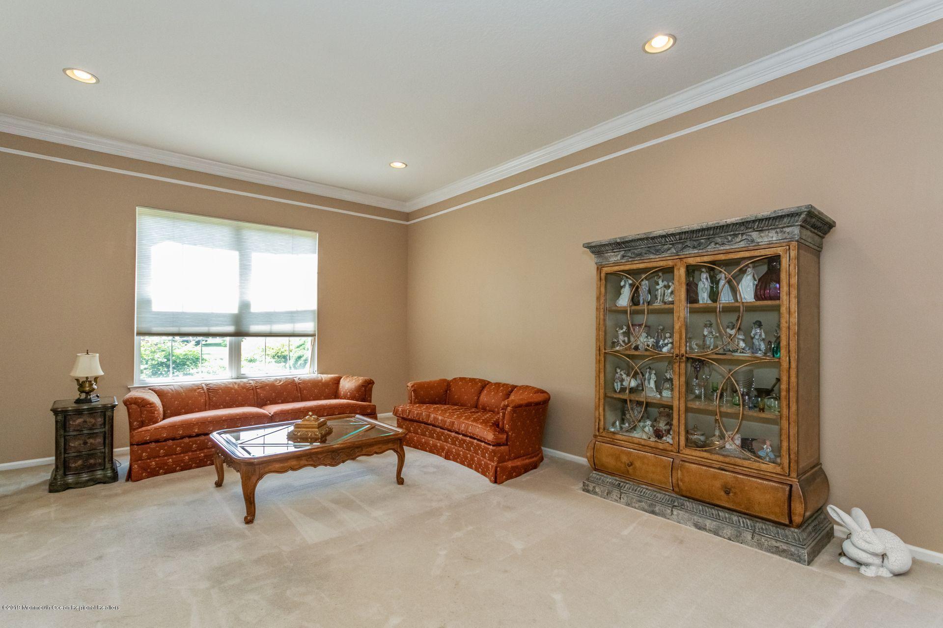 1518 Rabbit Run Manasquan, NJ 08736 - Photo 3 of 19 4