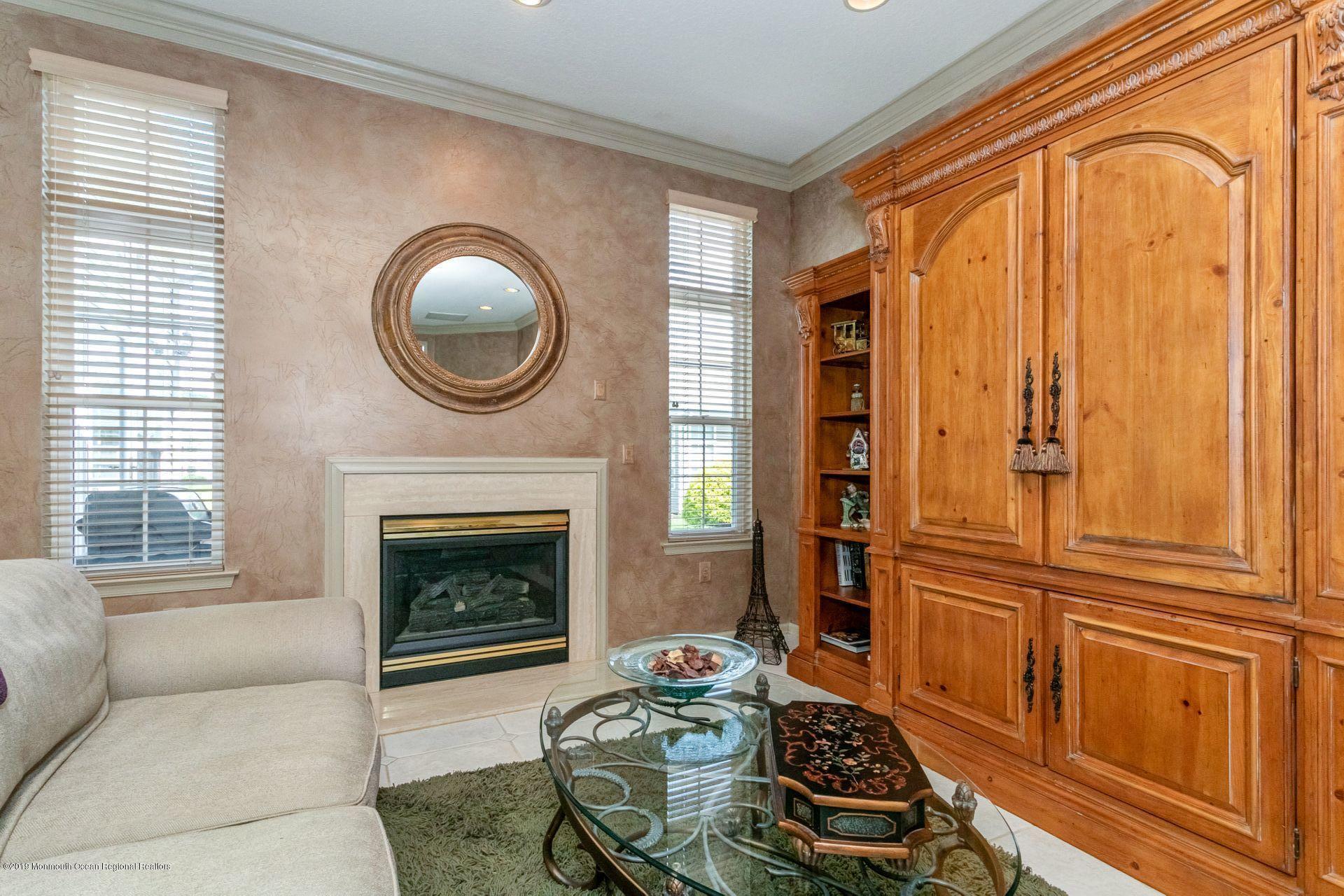 1518 Rabbit Run Manasquan, NJ 08736 - Photo 9 of 19 7