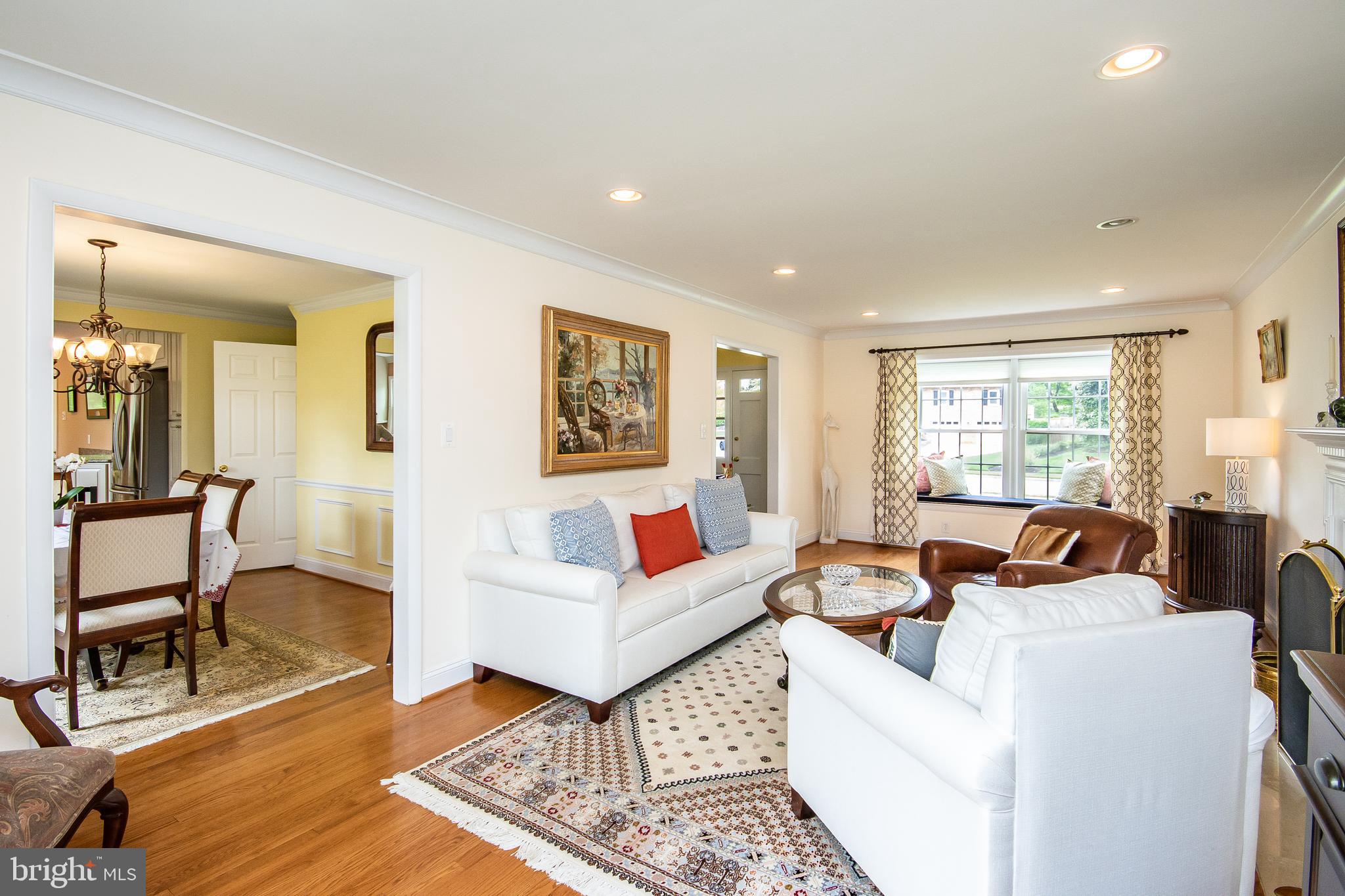 7203 Van Ness Court McLean, VA 22101 - Photo 4 of 35