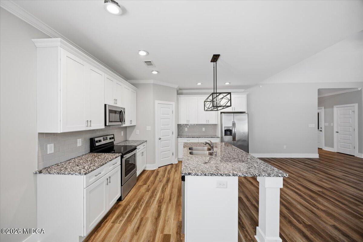 810 Holly Ridge Drive Gray, GA 31032 - Photo 8 of 26 01-W7A0001