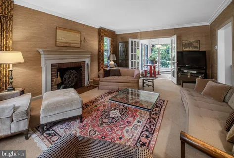 $1,199,000 | 6650 32nd Place Northwest, Washington, DC 20015