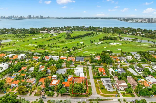 $5,450,000 | 5860 Pine Tree Drive, Miami Beach, FL 33140