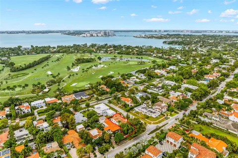 $5,450,000 | 5860 Pine Tree Drive, Miami Beach, FL 33140