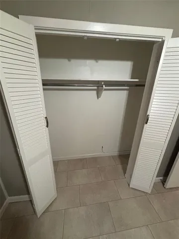 a view of utility room