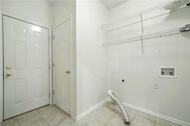 $2,700 | 6745 Fairfield Trace, Suwanee, GA 30024