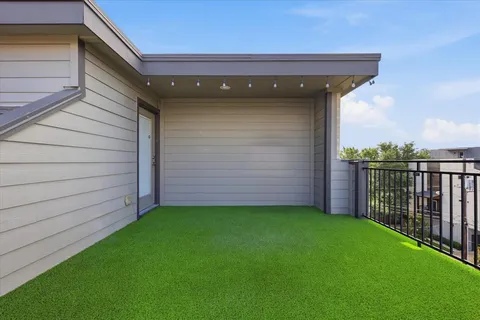 $525,000 | 5905 Ross Avenue, Unit 1, Dallas, TX 75206
