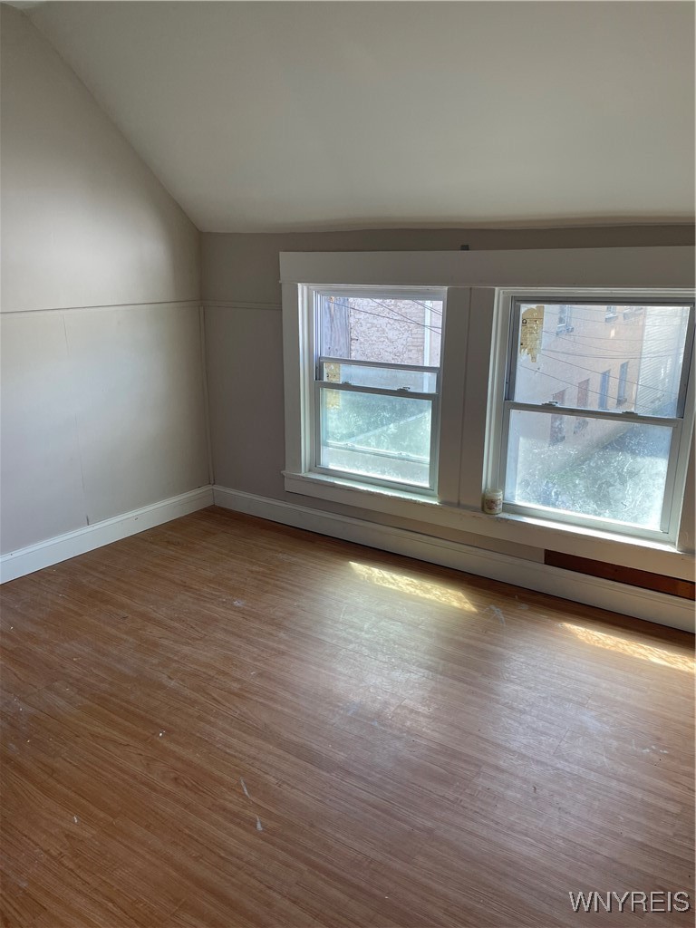 199 Benzinger Street Buffalo, NY 14206 - Photo 5 of 6