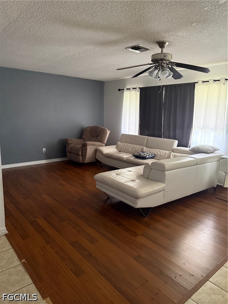 212 Davis Road Lehigh Acres, FL 33936 - Photo 7 of 16