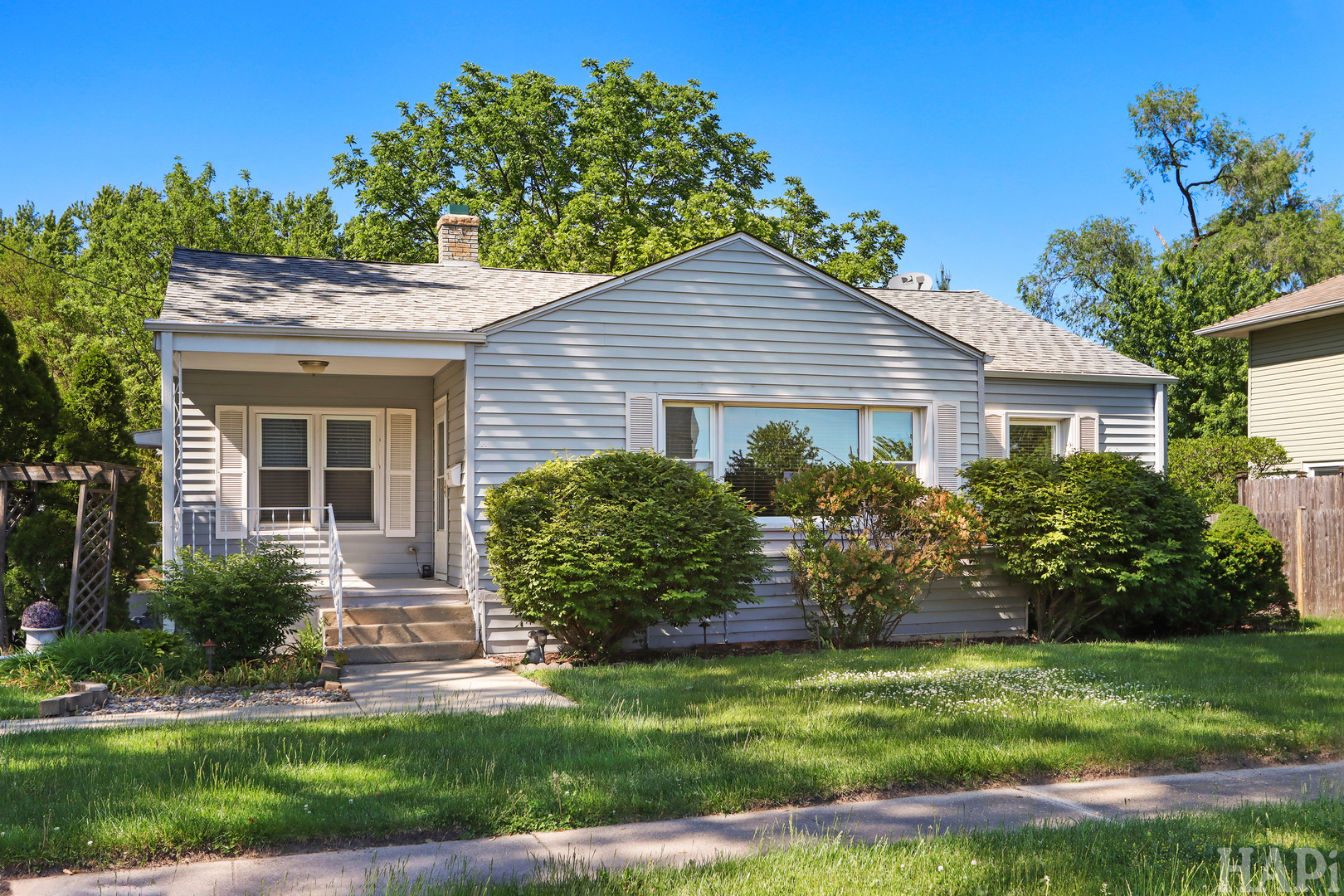 281 Chestnut Street Antioch, IL 60002 - Photo 2 of 17