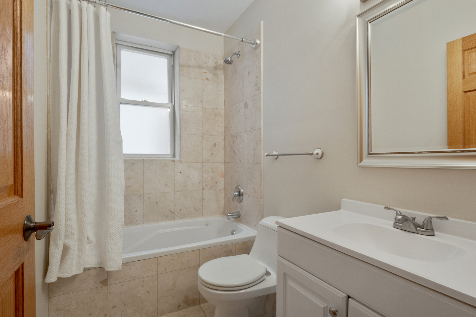 4904 North Drake Avenue, Unit 2W Chicago, IL 60625 - Photo 10 of 15