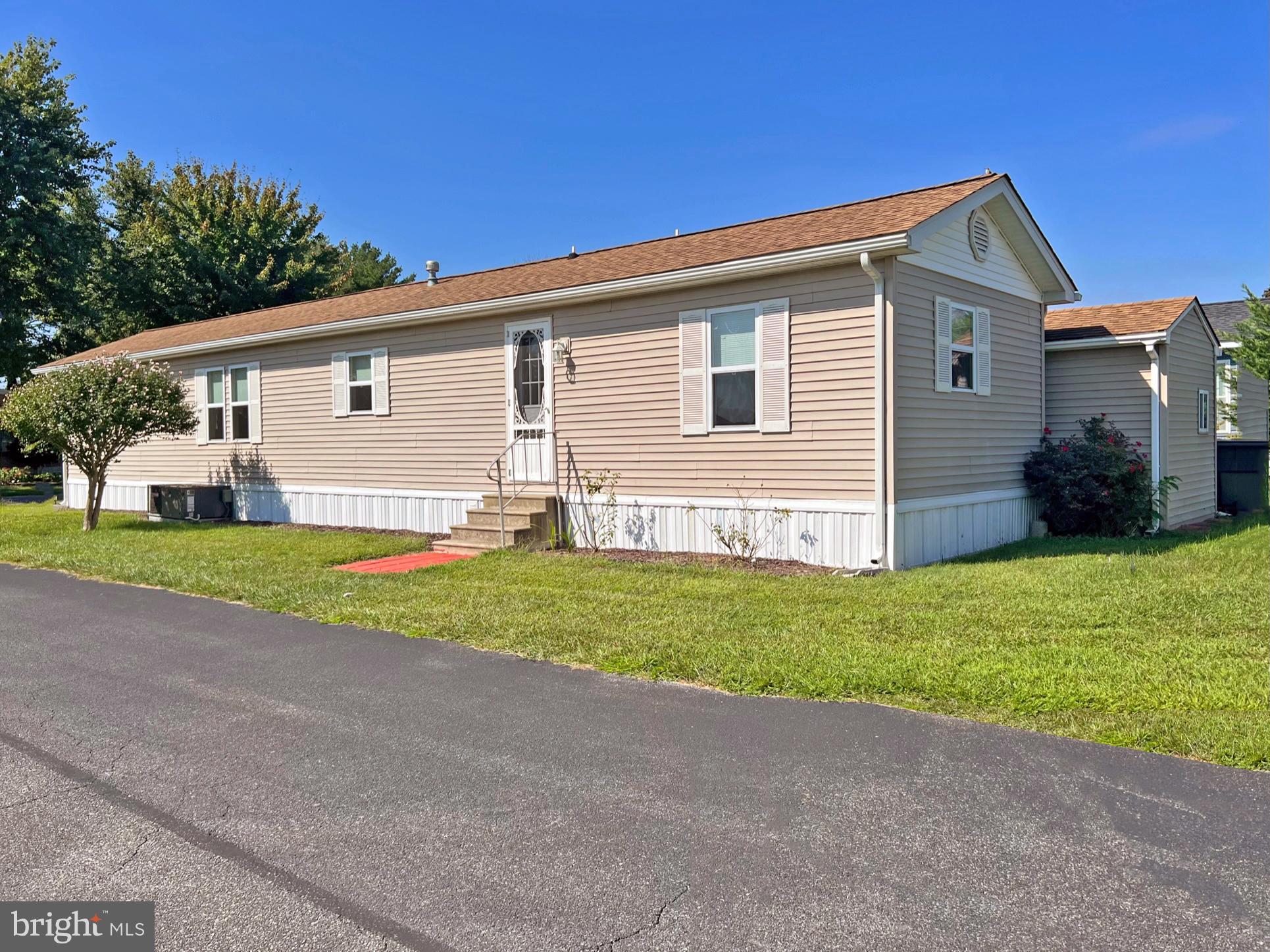58 Colonial Lane Rehoboth Beach, DE 19971 - Photo 20 of 24 Side View