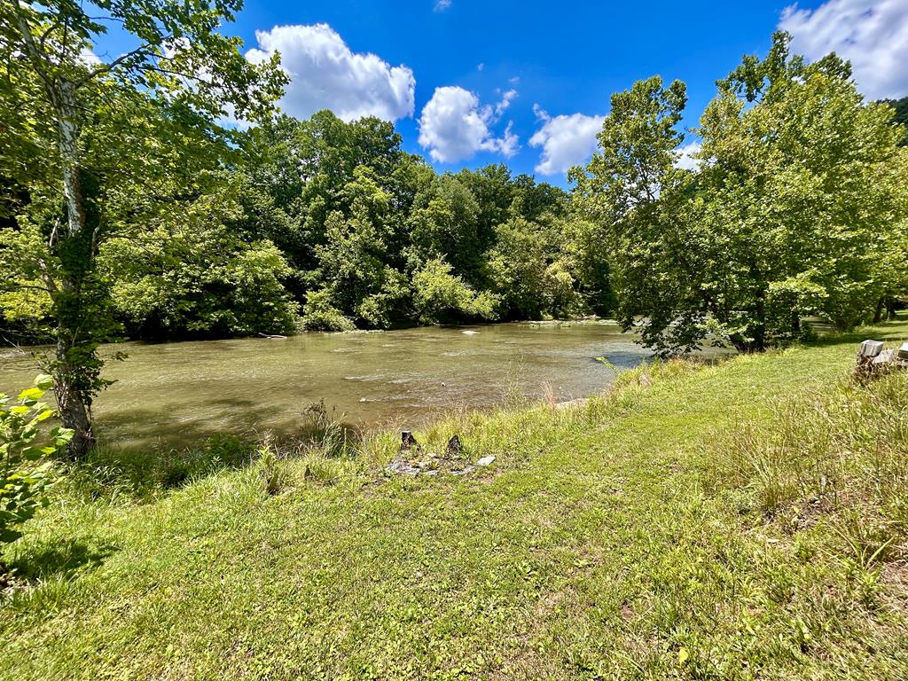 2364 Cedar Cliff Road Honaker, VA 24260 - Photo 27 of 27 Gallery Image 27