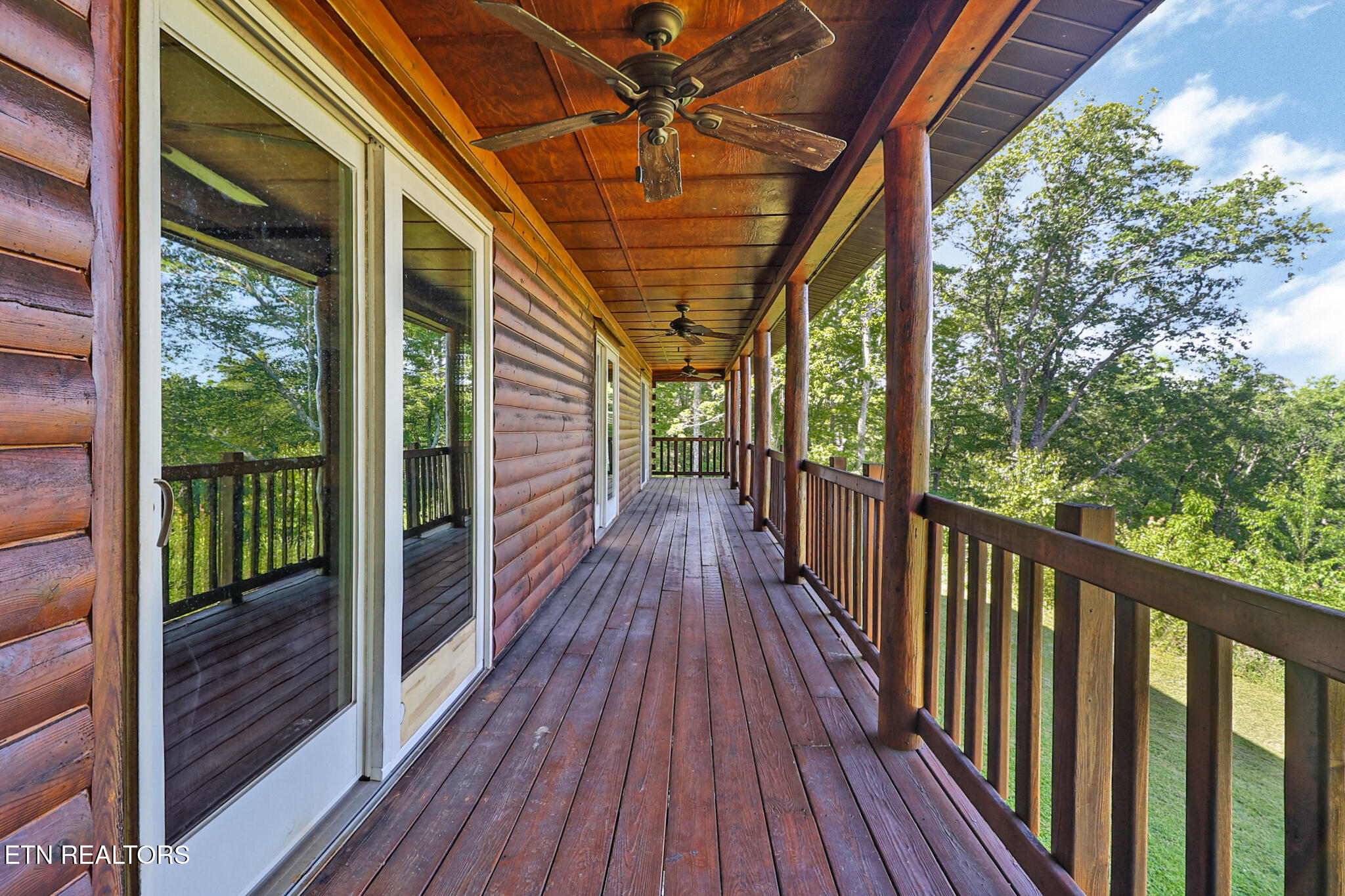 133 Hickory Flats Road Harriman, TN 37748 - Photo 11 of 57 View 2 Of Back Porch