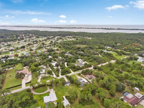 a view of an ocean view