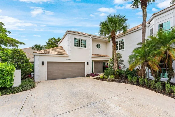 $1,975,000 | 11847 Pebblewood Drive, Wellington, FL 33414