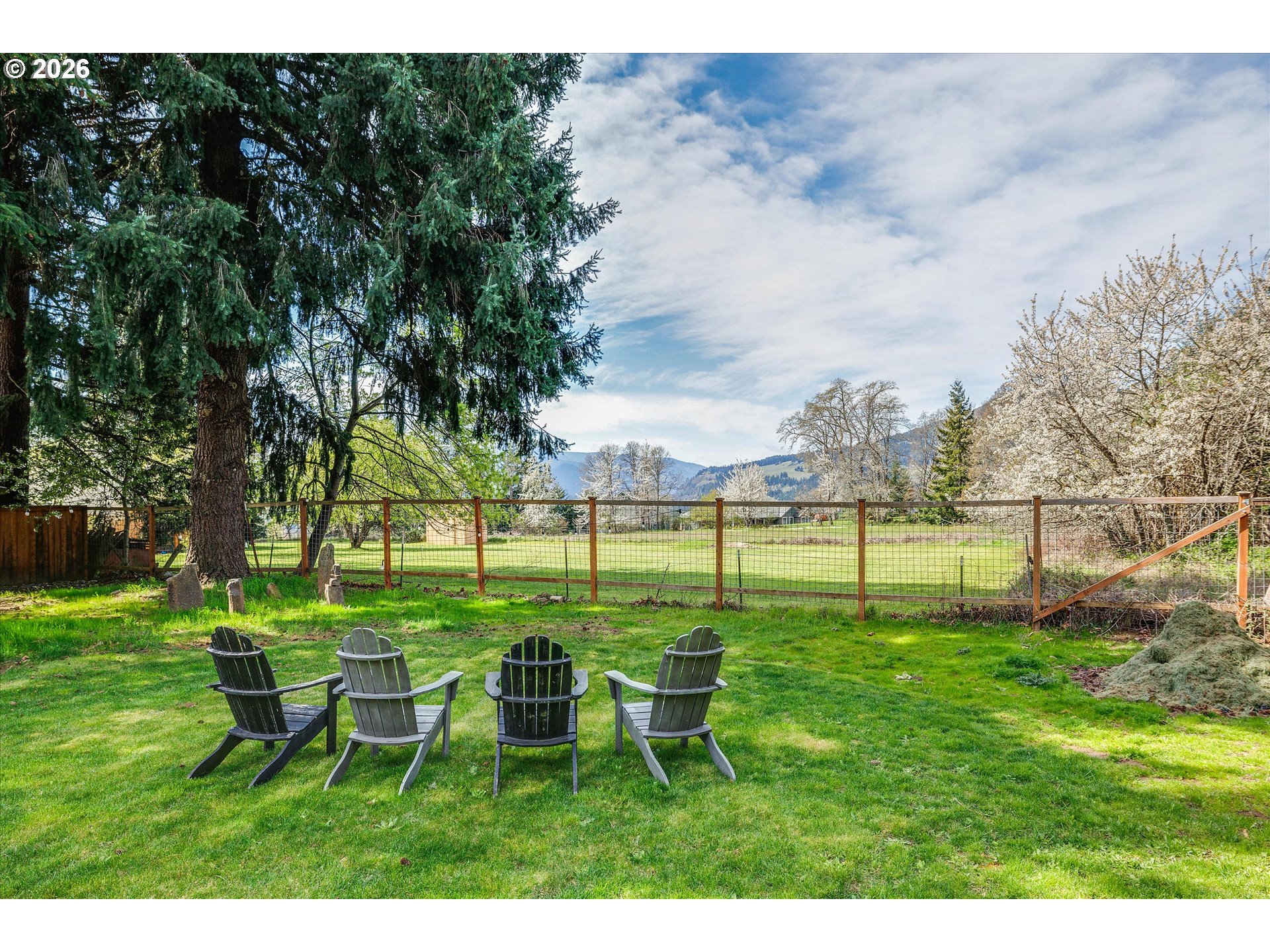 1492 Northwest Childs Road White Salmon, WA 98672 - Photo 23 of 29