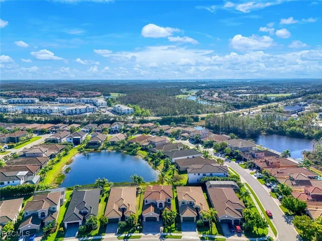 $749,500 | 11727 Kati Falls Lane, Fort Myers, FL 33913