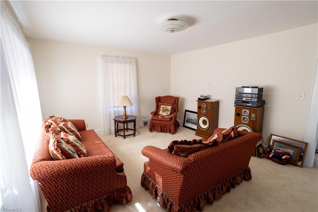 310 Fred Sink Road Winston-Salem, NC 27107 - Photo 12 of 19