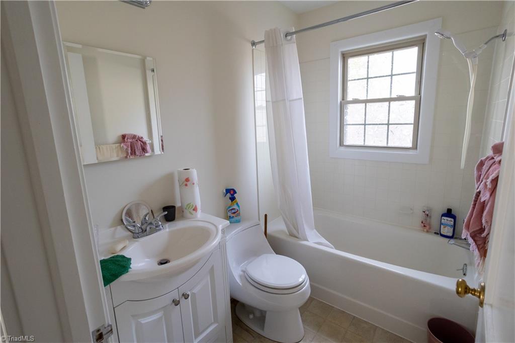 310 Fred Sink Road Winston-Salem, NC 27107 - Photo 15 of 19