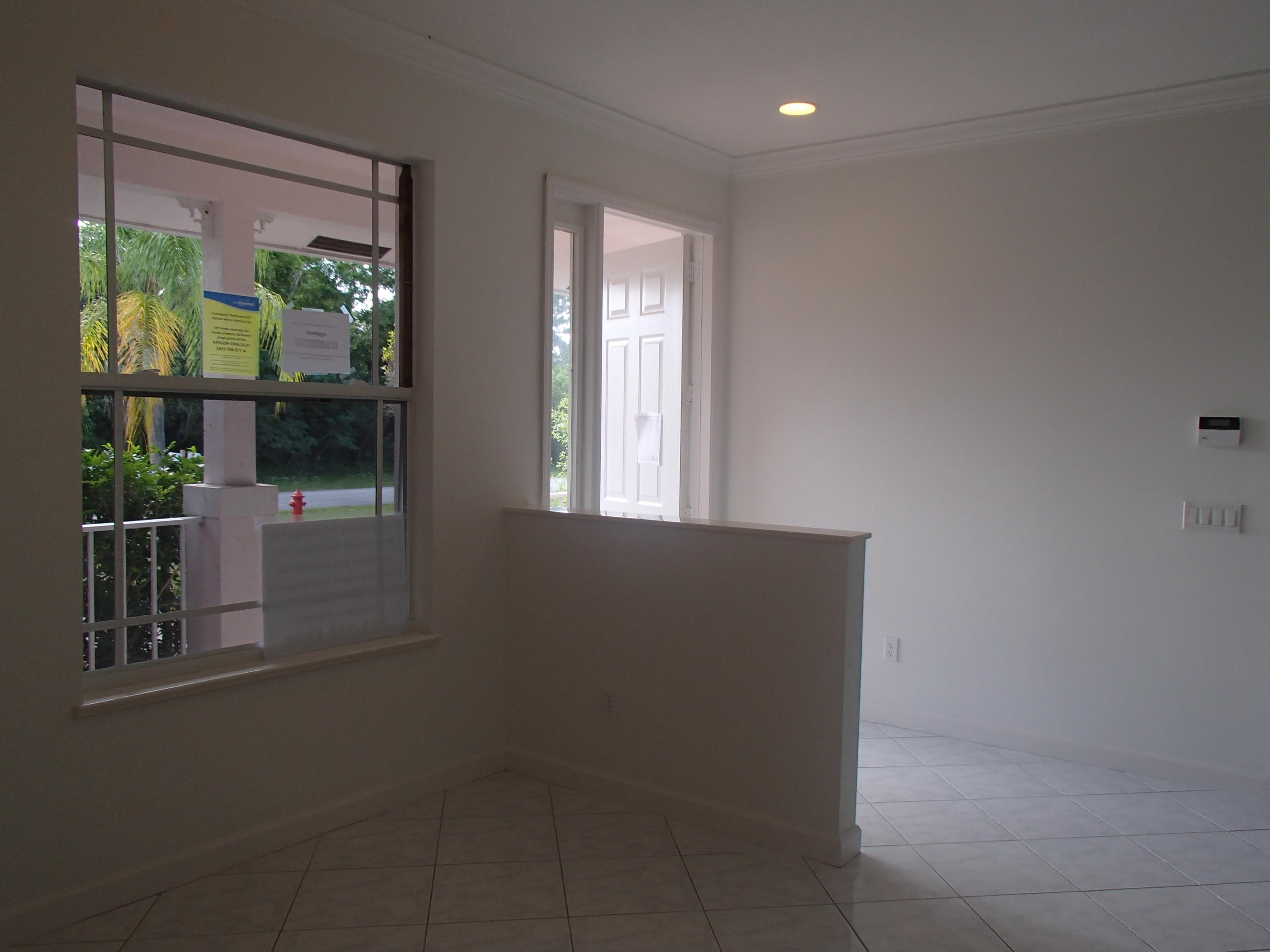 1061 Southwest Bay State Road Port St. Lucie, FL 34953 - Photo 3 of 15 P4070449.JPG
