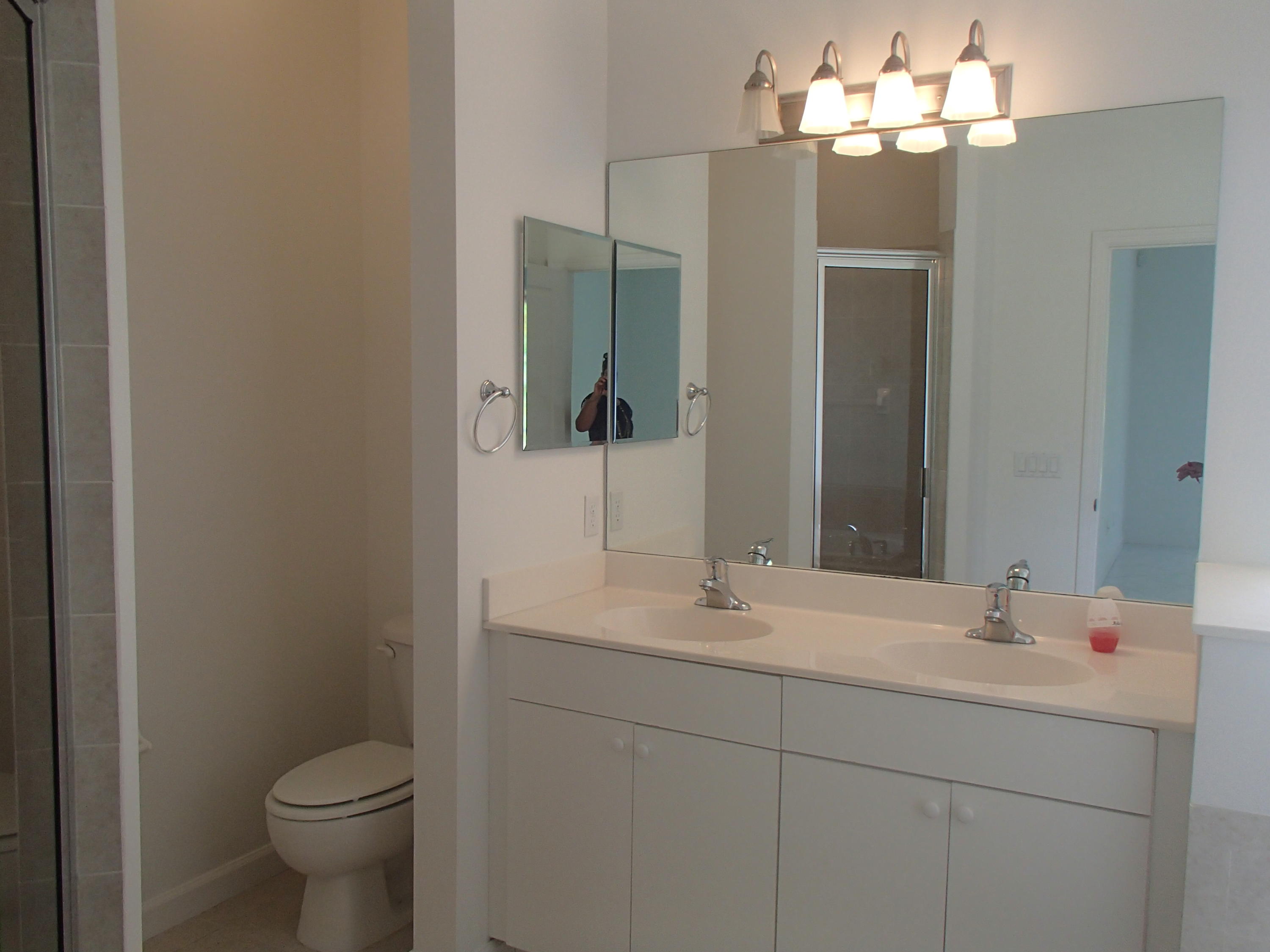 1061 Southwest Bay State Road Port St. Lucie, FL 34953 - Photo 9 of 15 P4070455.JPG