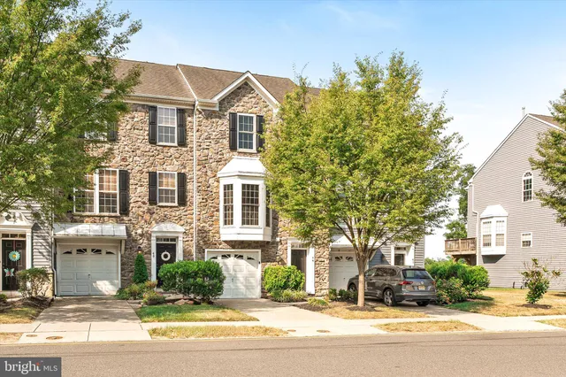 $339,750 | 44 River Lane, Delanco, NJ 08075