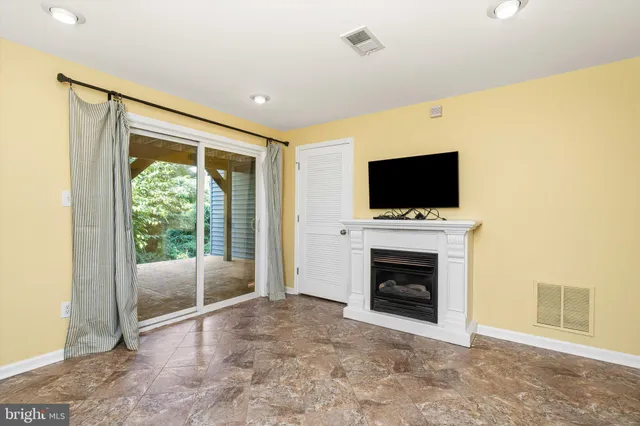 $339,750 | 44 River Lane, Delanco, NJ 08075