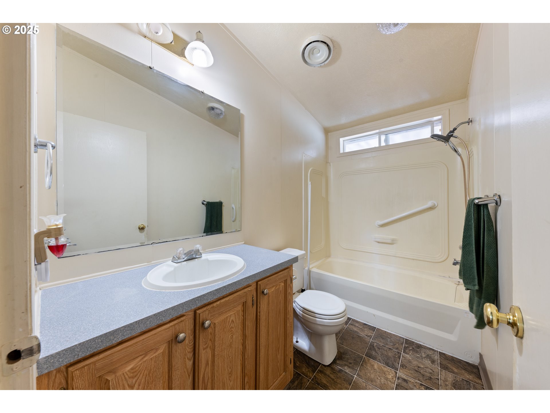 857 Hoffman Road Northeast Salem, OR 97301 - Photo 17 of 23