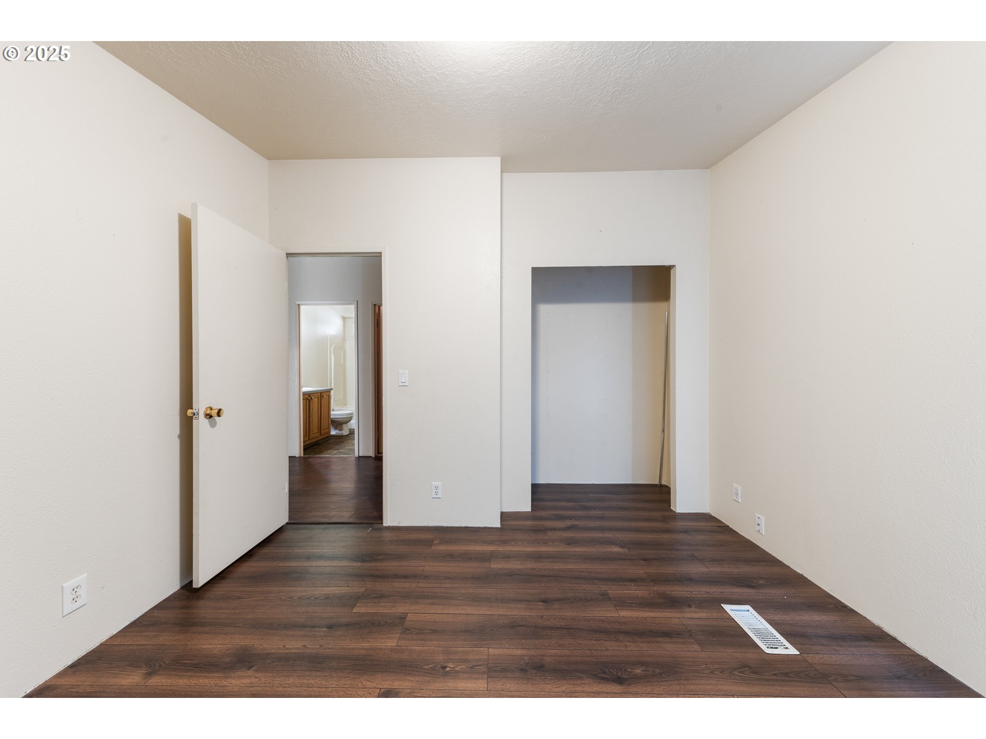 857 Hoffman Road Northeast Salem, OR 97301 - Photo 20 of 23