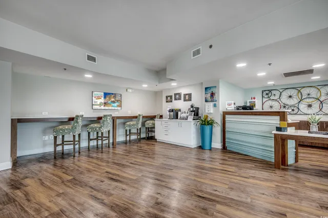 $389,900 | 215 77th Avenue North, Unit 515, Myrtle Beach, SC 29572