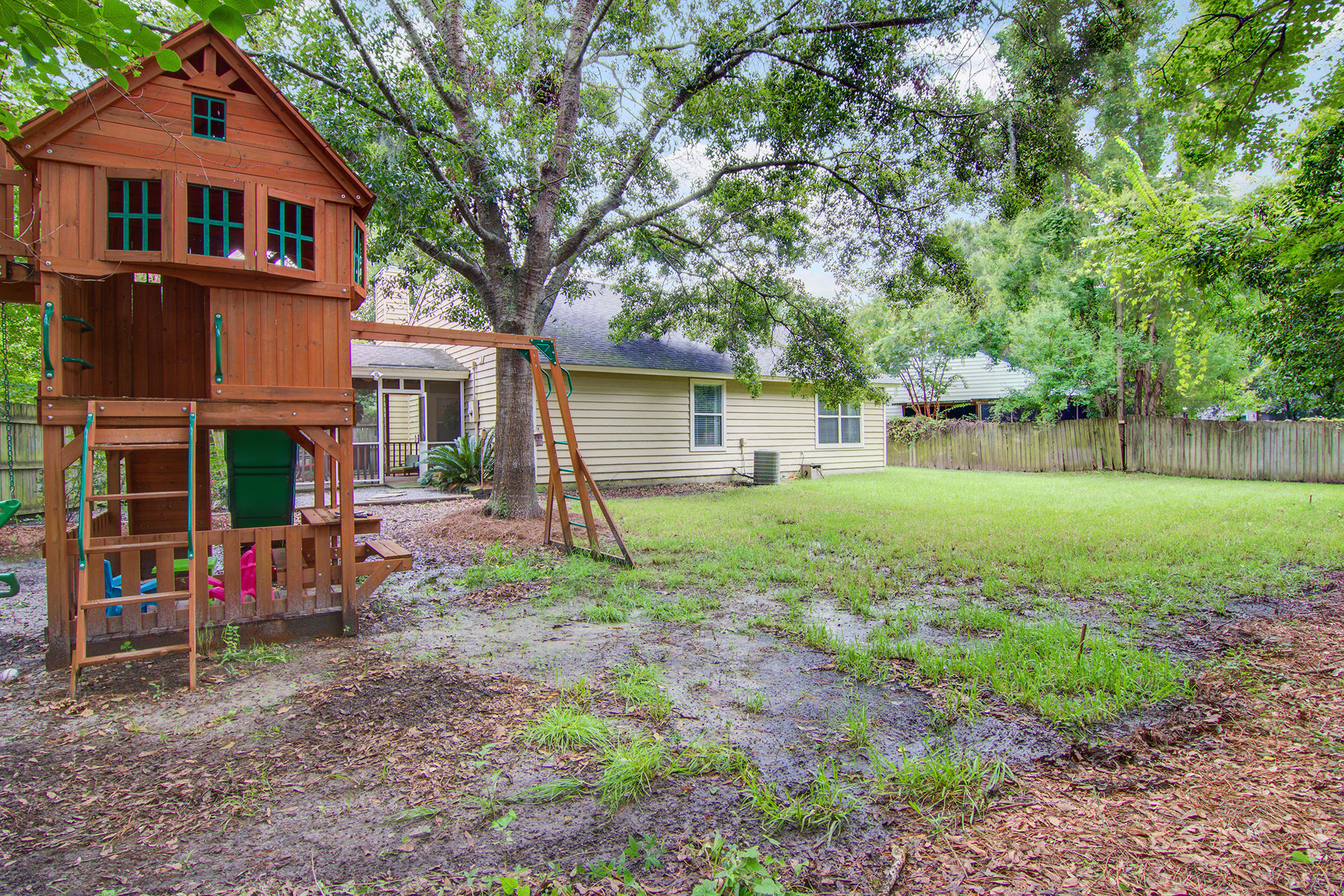 1183 Shoreham Road Charleston, SC 29412 - Photo 32 of 32 22