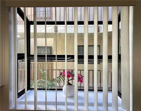 $455,000 | 3516 East Ransom Street, Unit 204, Long Beach, CA 90804