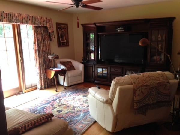 49 Harbey Road West Springfield, MA 01089 - Photo 12 of 30 Gallery Image 12